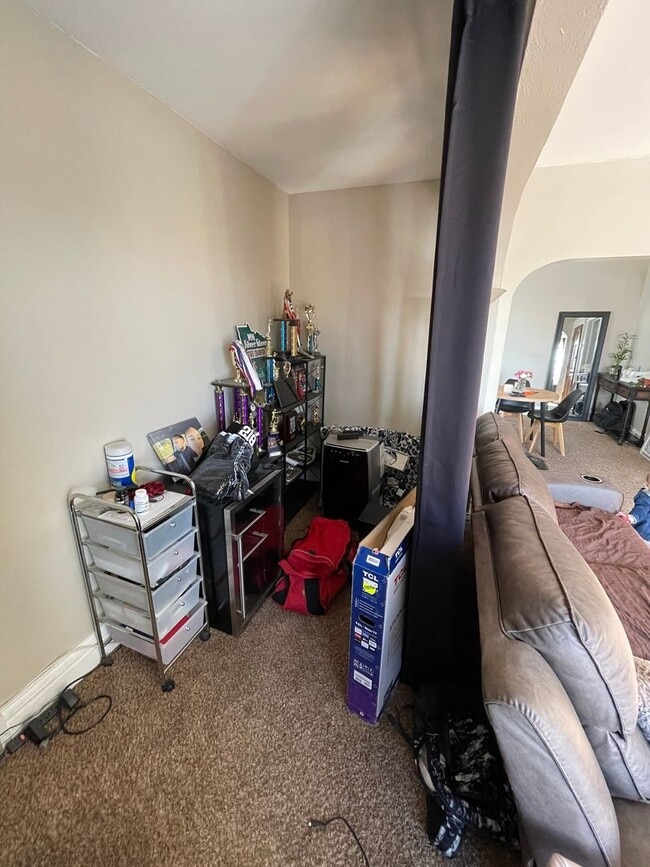 Photo - 510 N 23rd Ave W Unit 2 - Upper