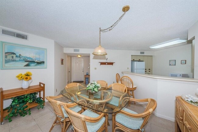 Photo - 6050 Bahia Del Mar Cir N