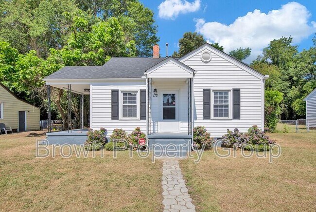 Photo - 113 Willborough Ave