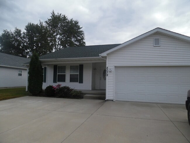 Building Photo - 4-bedroom, 2-bathroom home in a great Eastside Terre Haute location.