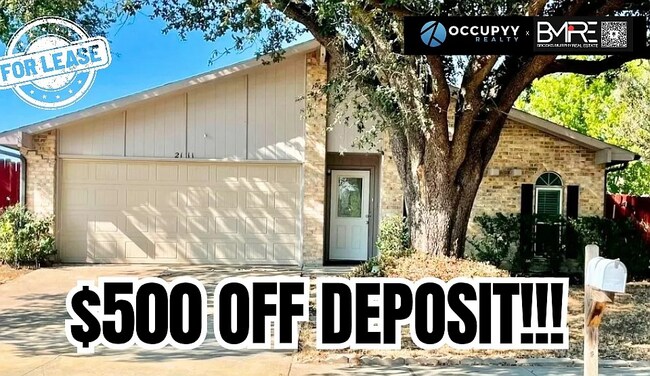 Building Photo - 2111 Croft Rd