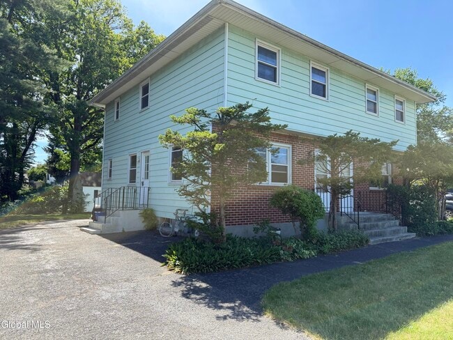 Photo - 5 B Van Dyke Rd