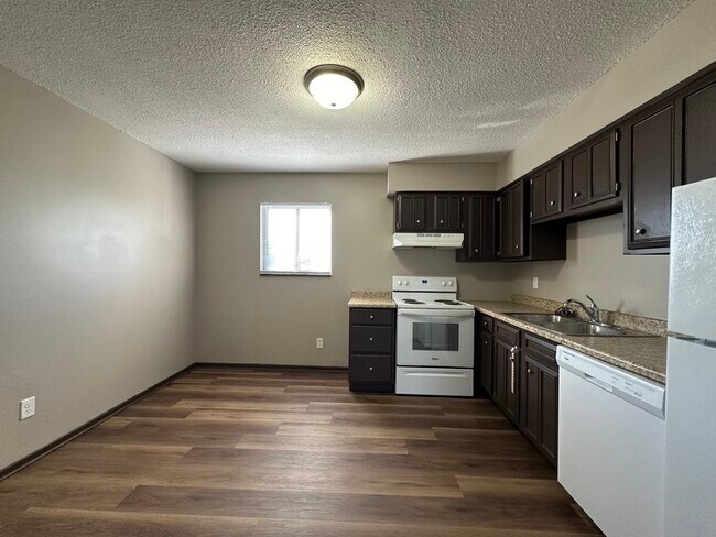 Photo - 116 Harbet Ave NW Unidad #4