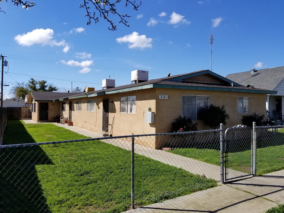 321northIst Apartment Unit A Tulare, CA