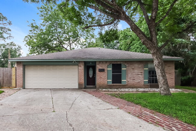 Photo - 4503 Tylergate Dr House