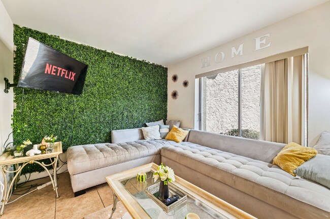 Photo - 36 Wright Pkwy NW