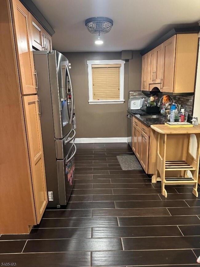 Photo - 200 Claremont Ave