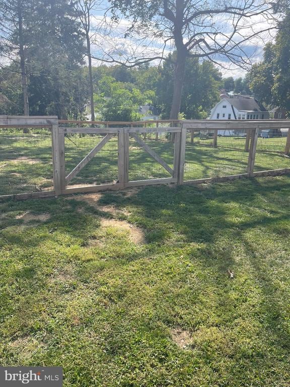 Photo - 104 Linden Ln