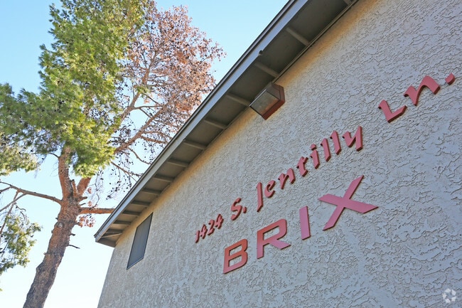 Photo - Brix