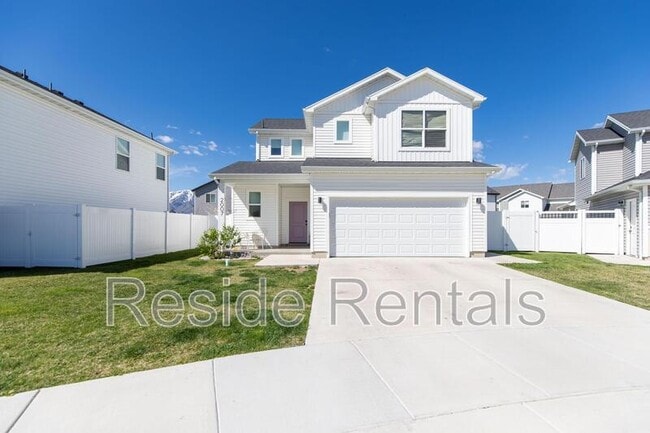 Building Photo - 2007 Redtail Cir