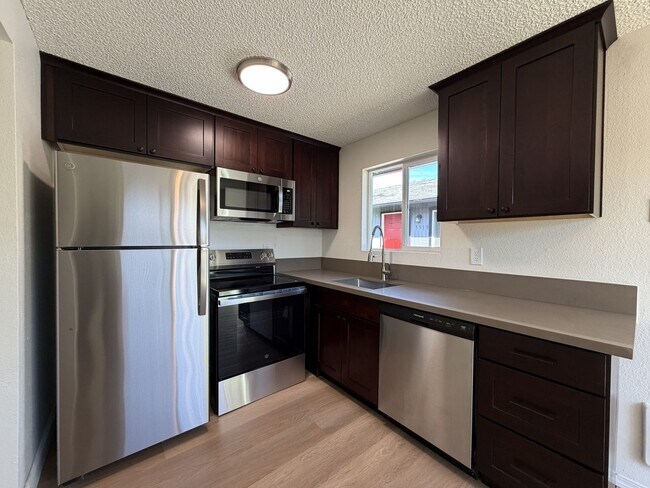 Photo - 5921 SE 83rd Ave Unit #5921