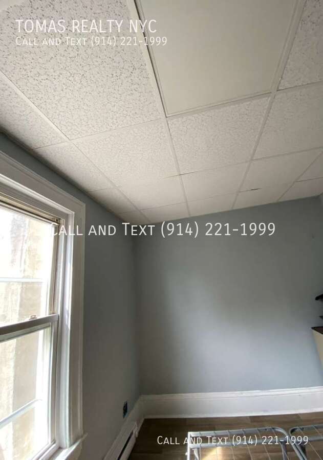 Photo - 16 Saratoga Ave