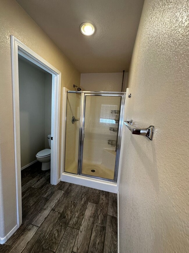 Photo - 4 BEDROOM HOME IN RAY RANCH