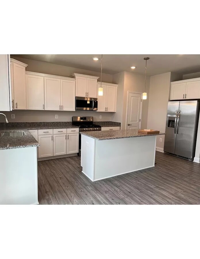 Photo - 35249 Wright Way