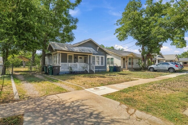 1114 Gibbs St