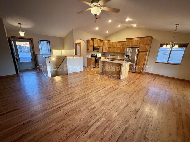 Photo - 332 Telluride Dr