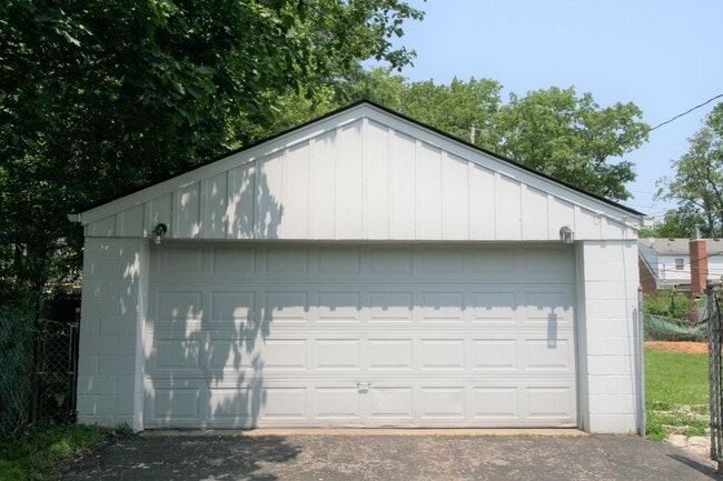 Photo - Adorable home located in southside of Lexington    20260604