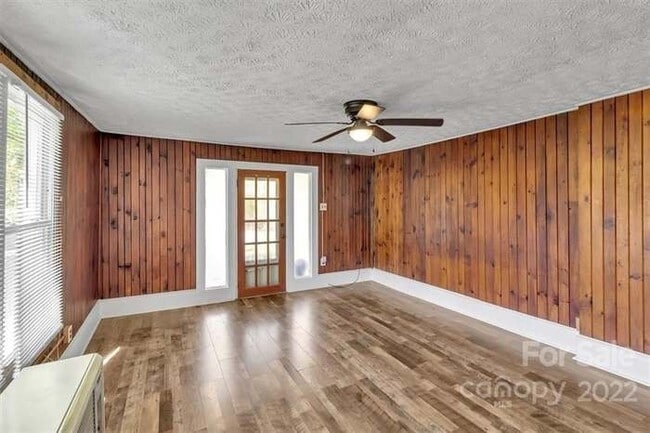 Photo - 206 Star Ridge Rd