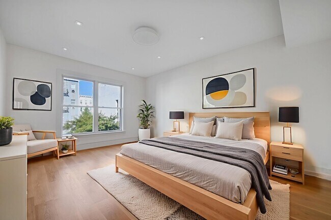 Photo - 122 Jefferson St