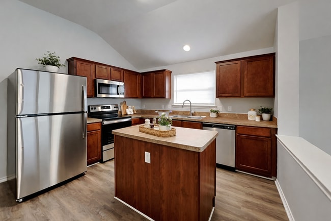 Photo - Charming 3-Bed, 2-Bath Home in Dallas with Garage Parking