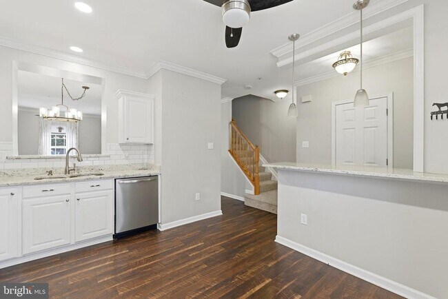 2169 Sewanee Dr