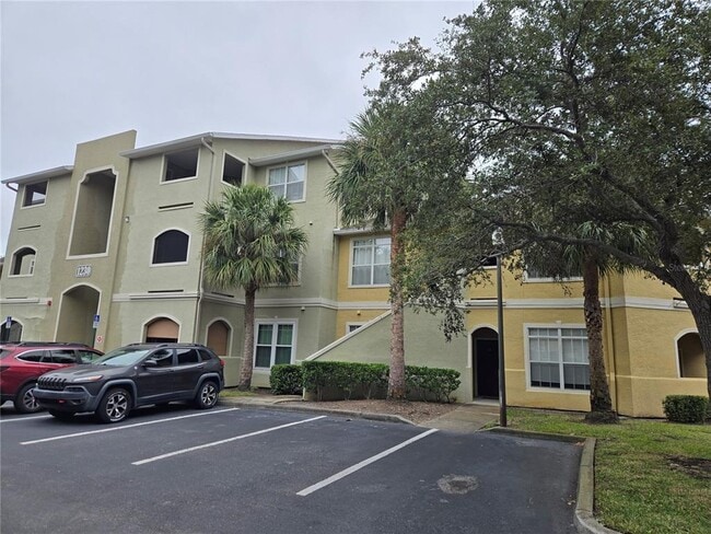 Building Photo - 1230 S Missouri Ave Unit 717