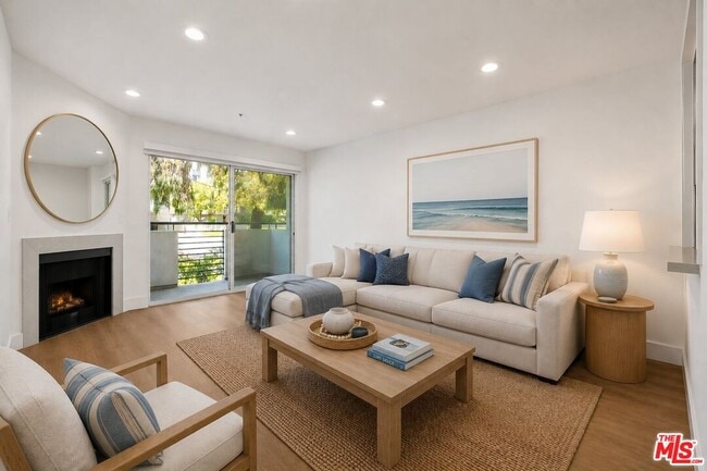 Photo - 16100 Sunset Blvd Unit 102