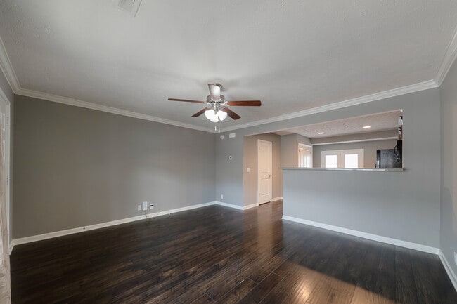 Photo - 2522 Jackalope St