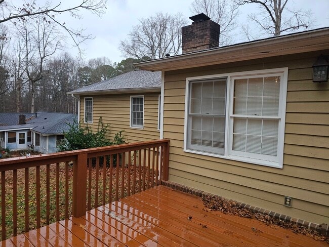 Photo - 270 Huckleberry Ln