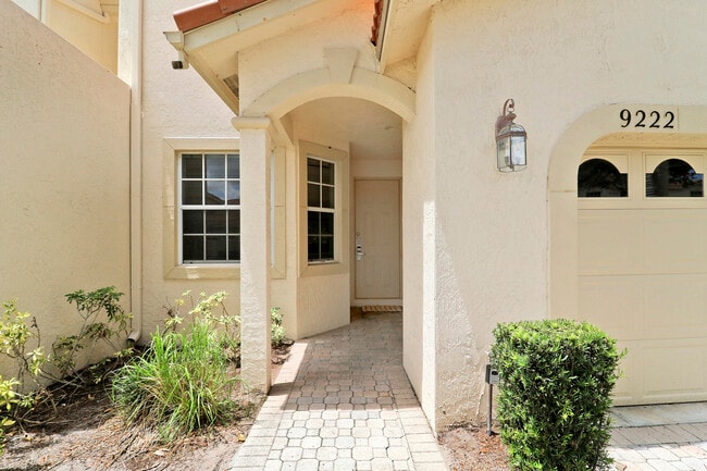 Photo - 9222 Wentworth Ln