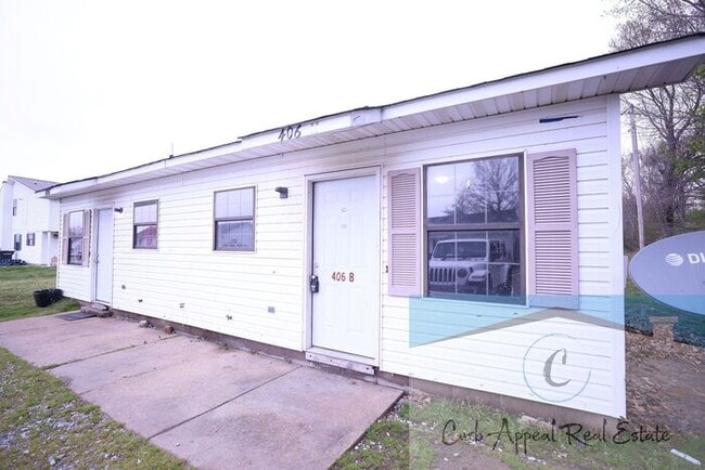 Photo - First month move in special $450!! 1 bed / 1 bath apartment in Bono - $600 - HUD accepted!!