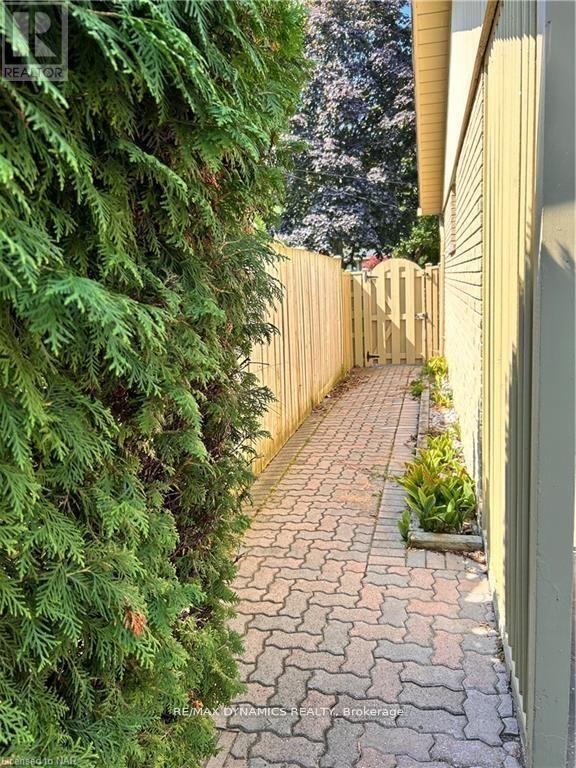 Photo - 32 Mississauga Rd