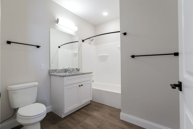 Photo - 111 S State St Unit 2