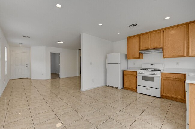 Photo - 11051 Alora St