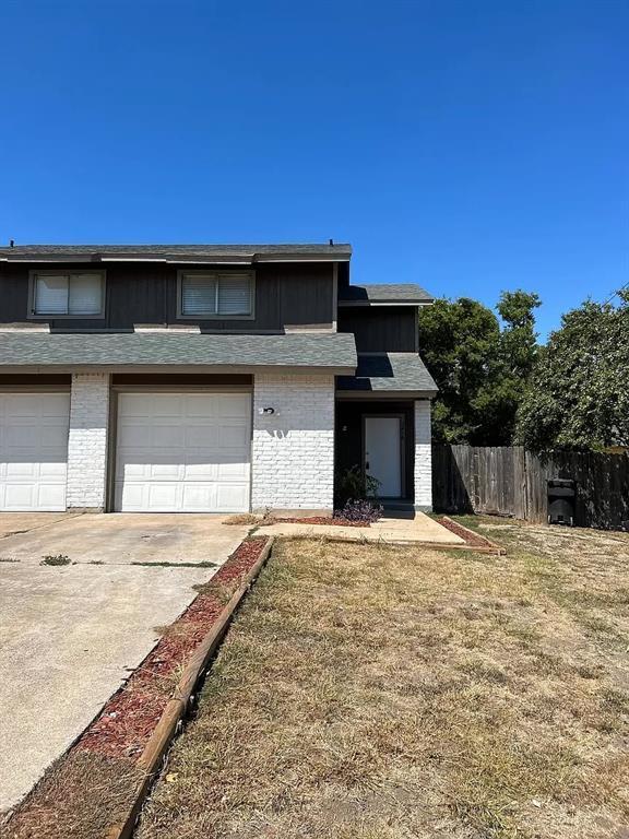 Photo - 2414 B Patrick Henry St