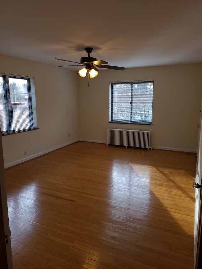 Photo - 234 Woolper Ave Unit 2