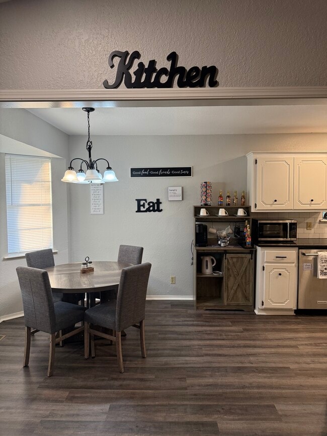 Photo - 1408 N Juniper Ave