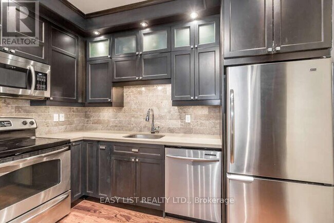 Photo - 393 King St W Unit 1001