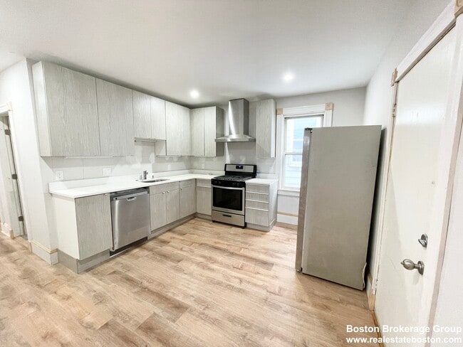 Photo - 10 Wave Ave Unidad 2