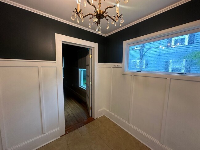 Photo - Gorgeous 3 Bed 2 Bath Haymount Home