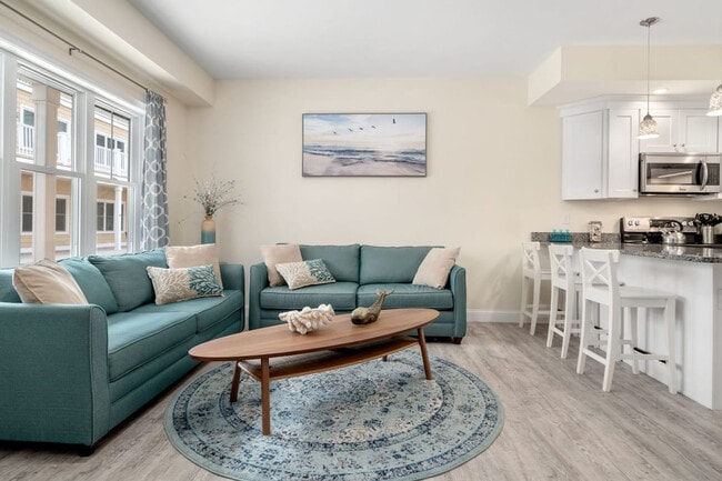 Building Photo - 128 Ashworth Ave Unit ID1333587P