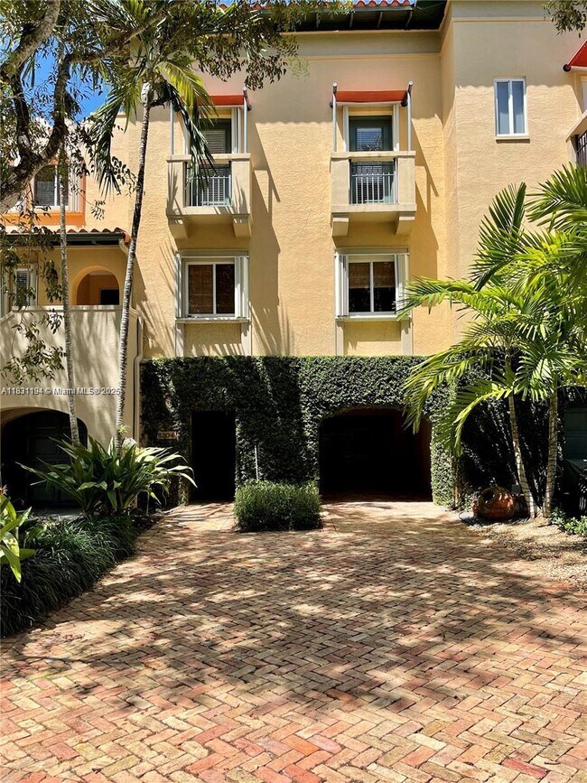 Photo - 6204 Paradise Point Dr Townhome