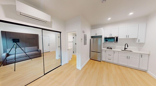 5804 Woodman