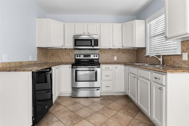 Photo - 3800 Desert Ridge Dr