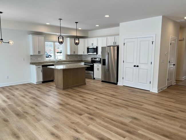 Photo - 6066 New Taylor Rd Unit A