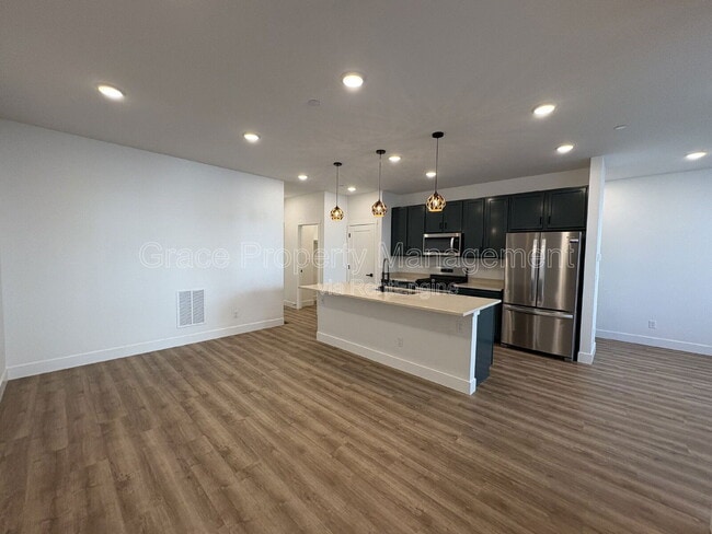 Photo - 2657 W 68th Pl