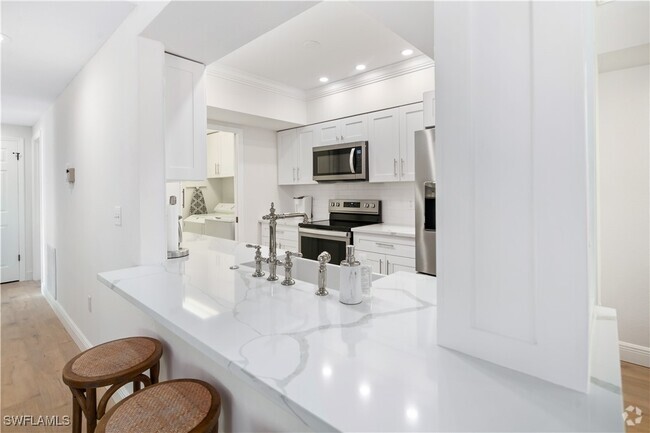 Building Photo - 776 Willowbrook Dr Unit 804 Rental