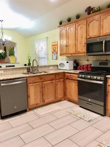 Photo - 2217 Beaumont St