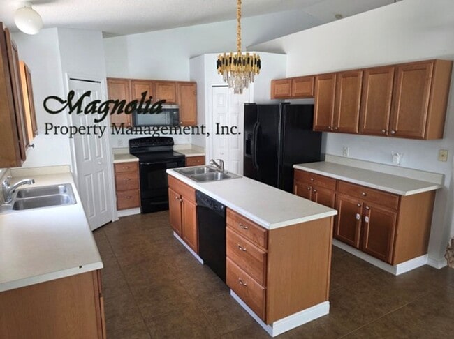 Photo - 1629 Pickard Cir