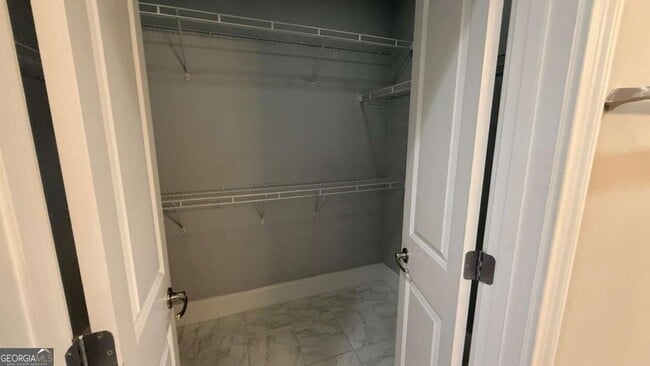 Photo - 2277/2255 Peachtree Rd NE Unidad 525